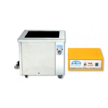 工業用単槽式超音波洗浄機　（洗浄槽容積23L）